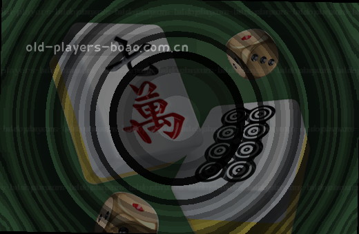 篮筐旁球员奋力抢板 记分牌数字跳动